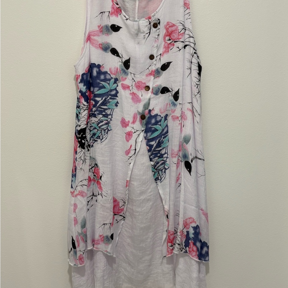 Floral Sleeveless Tunic Top